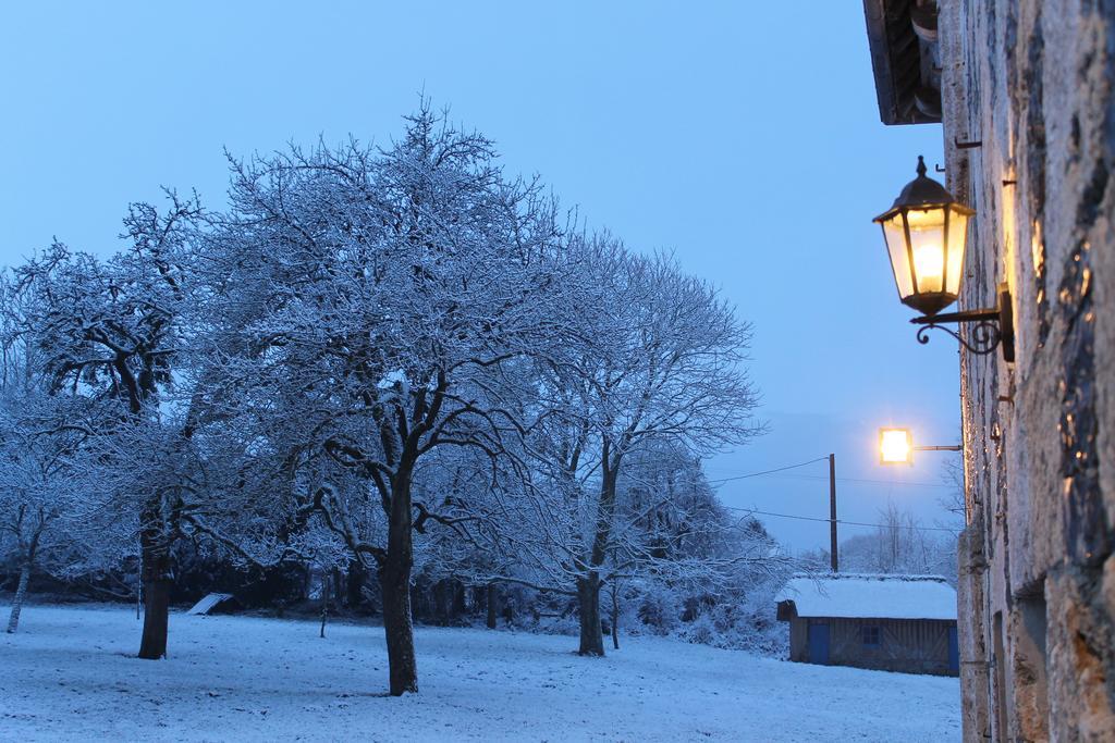 Bed and Breakfast Manoir De La Guerie Ablon Exterior foto