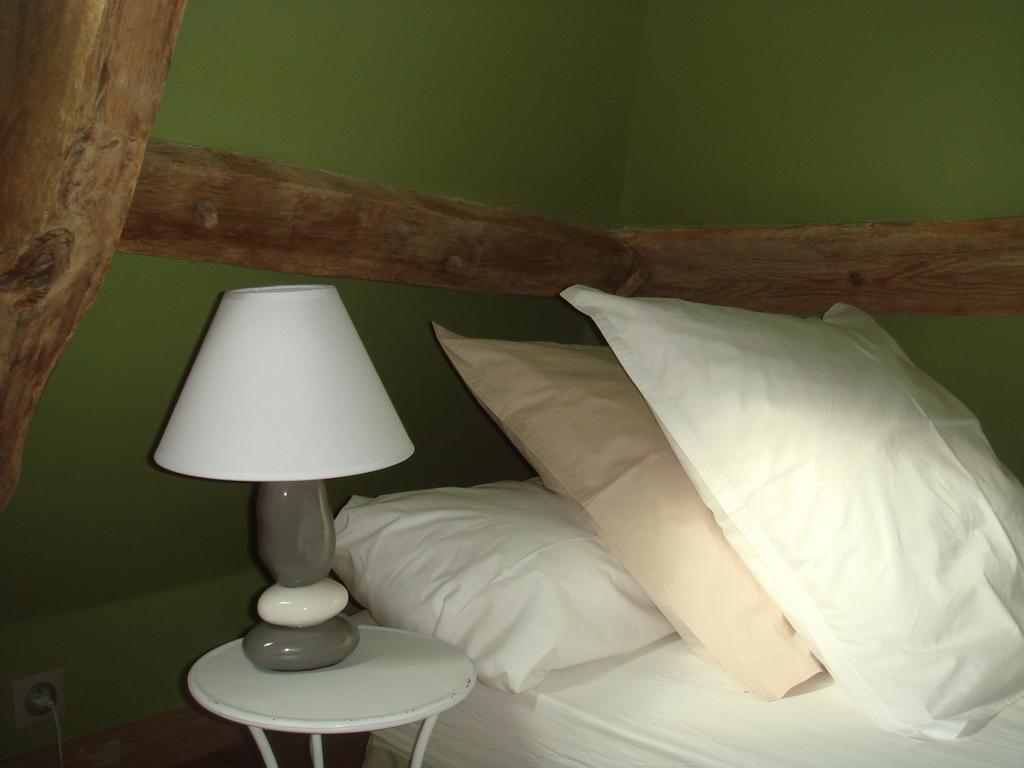 Bed and Breakfast Manoir De La Guerie Ablon Zimmer foto