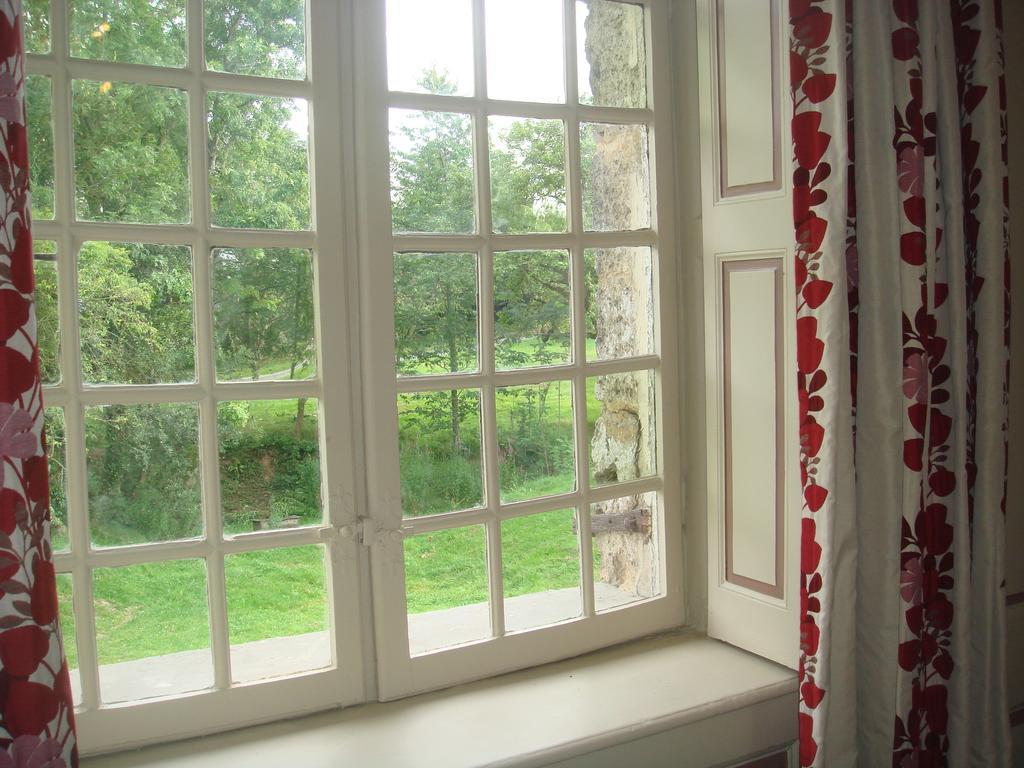 Bed and Breakfast Manoir De La Guerie Ablon Zimmer foto