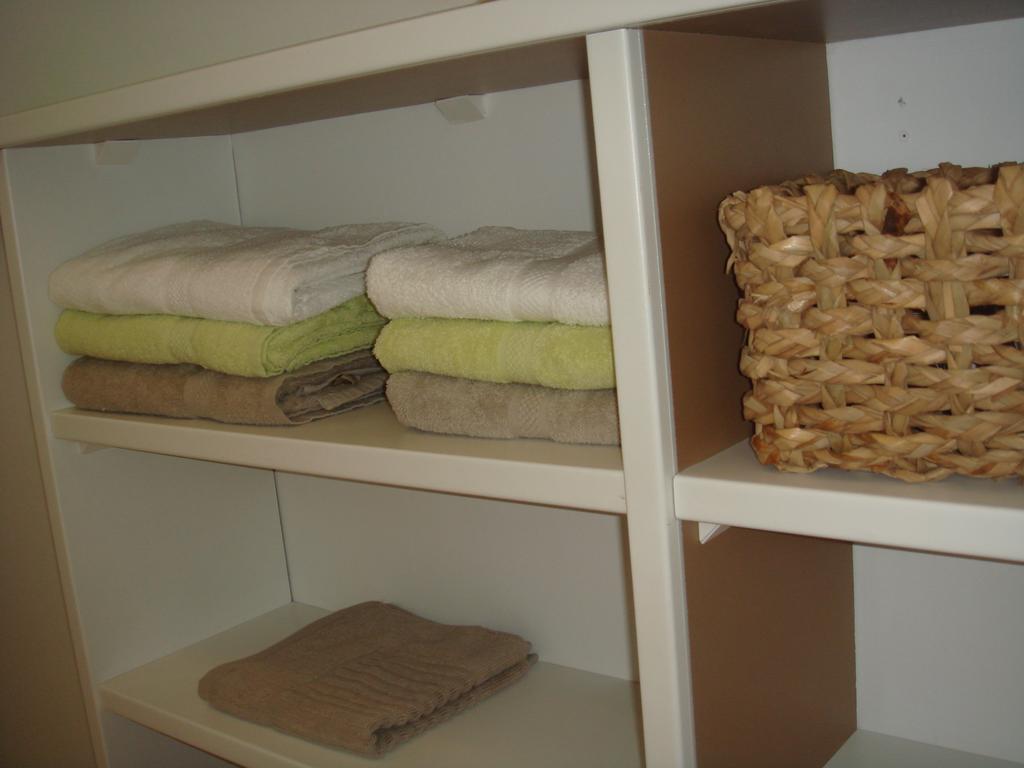 Bed and Breakfast Manoir De La Guerie Ablon Zimmer foto